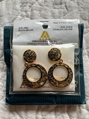 Creaciones Alca 24K Gold Sterling Silver Ornate Hoop Drop Earrings - Gold